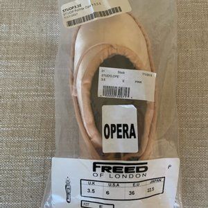 New-in-Box Freed Pointe Shoes (Ballet/Dance)